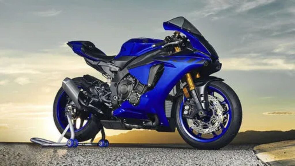 Yamaha R1