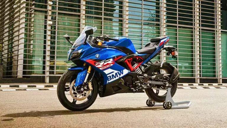 BMW G310 RR On Road Price